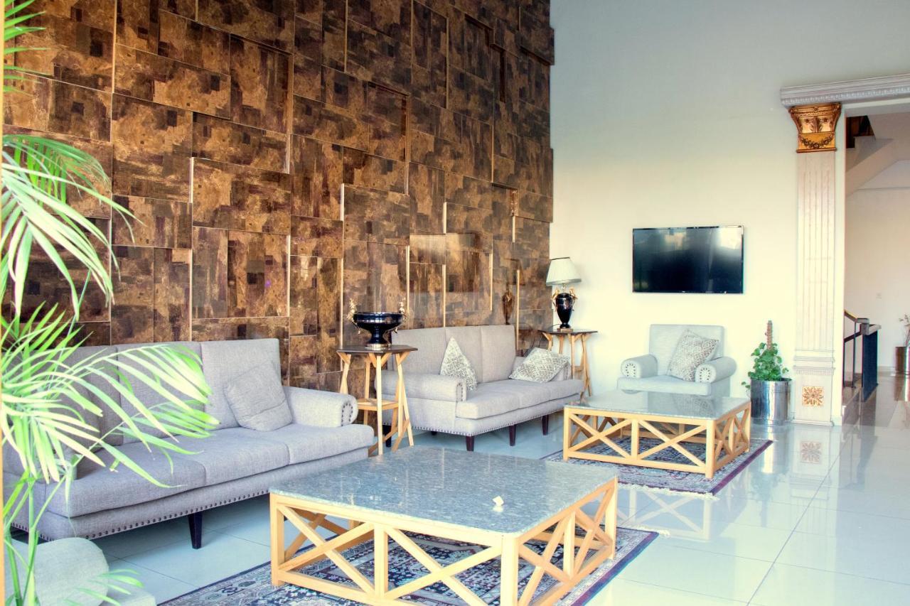 Executive 3 Bedrooms Apartment In Bahria Town Rawalpindi Esterno foto