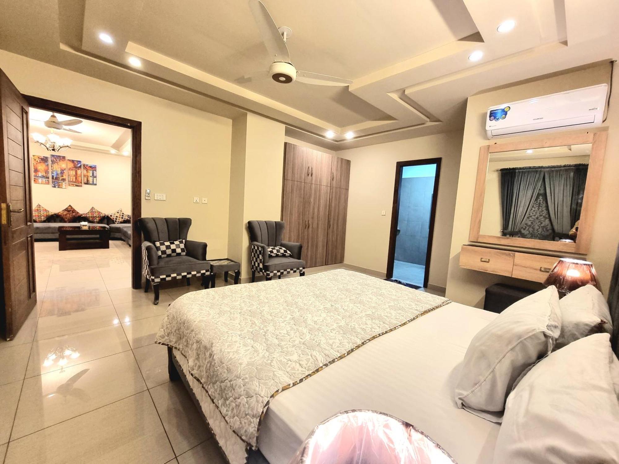 Executive 3 Bedrooms Apartment In Bahria Town Rawalpindi Esterno foto