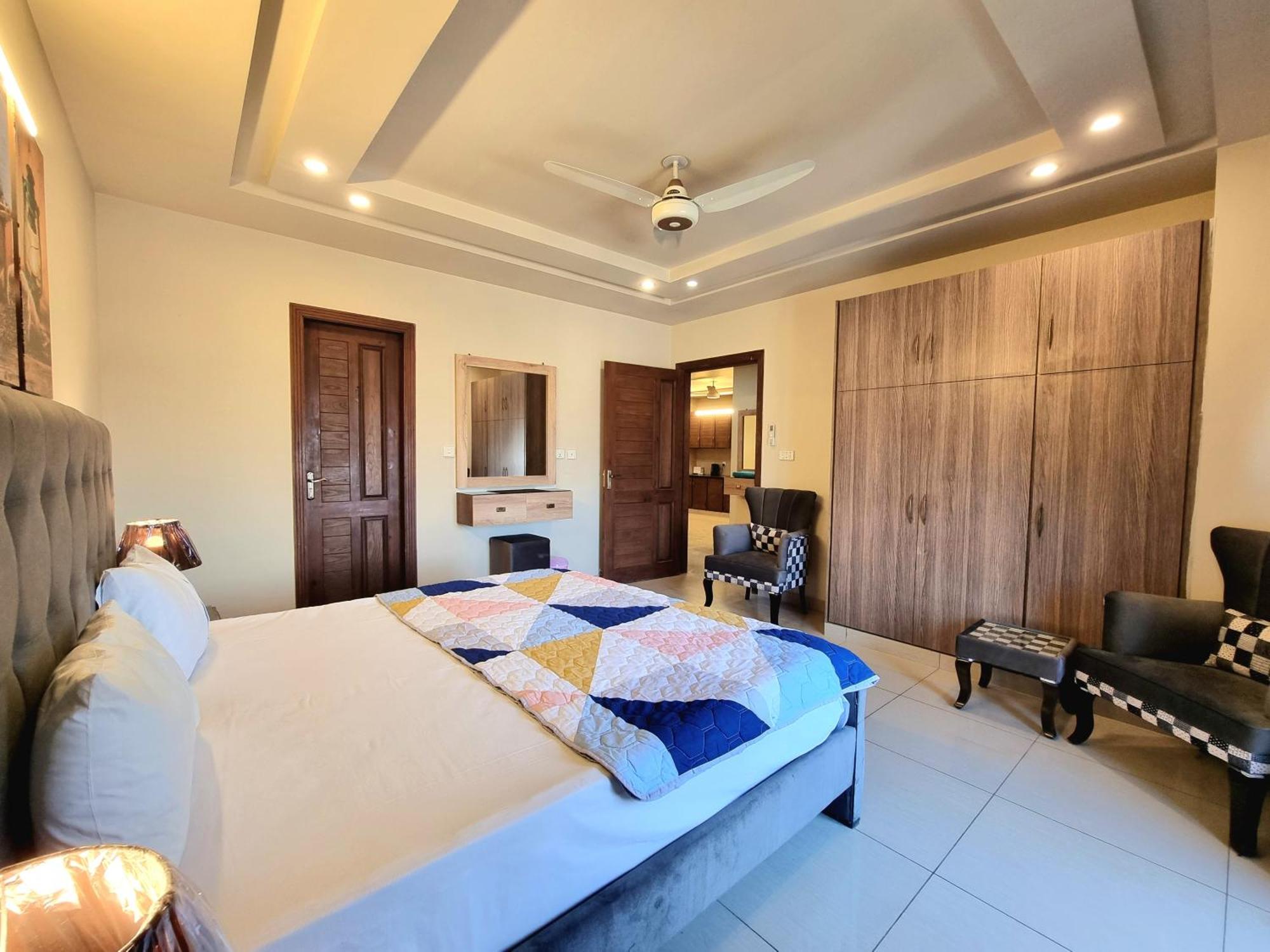 Executive 3 Bedrooms Apartment In Bahria Town Rawalpindi Esterno foto